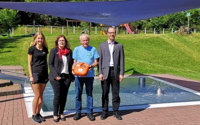 Sponsoren ermöglichen Anschaffung eines Defibrillators